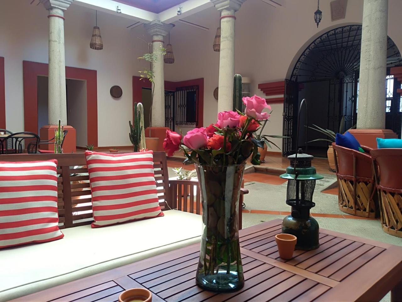 Casa Agave Oaxaca Bed & Breakfast Exterior photo